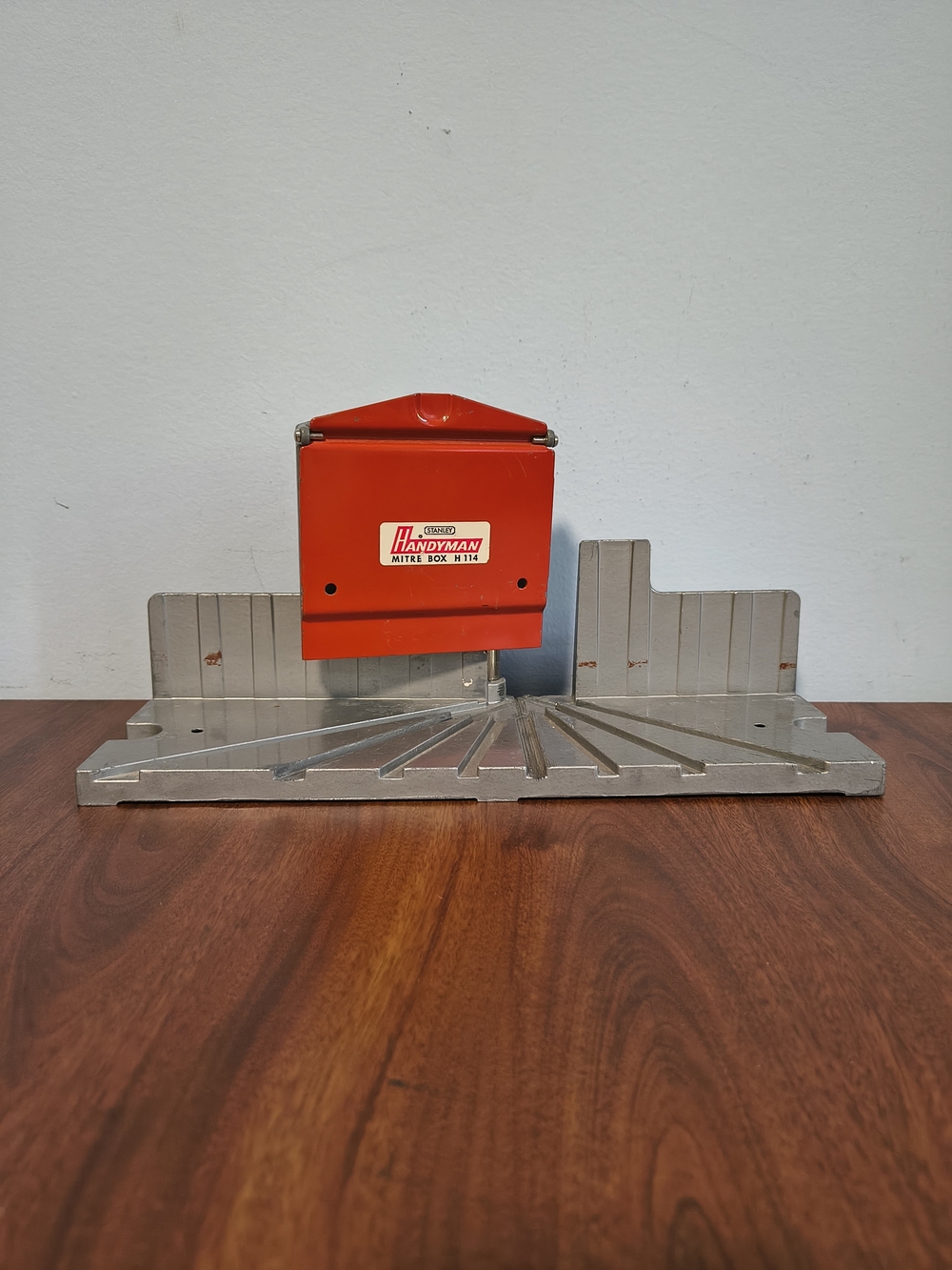 Vintage Stanley Handyman Mitre Box All Metal H114A Made in the USA